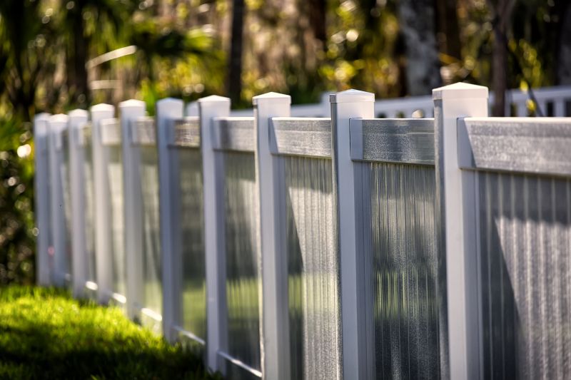 Vinyl Privacy Fences
